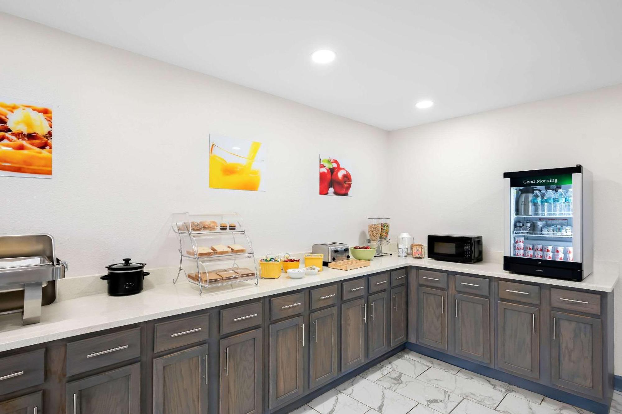 Quality Inn & Suites Monticello Екстериор снимка