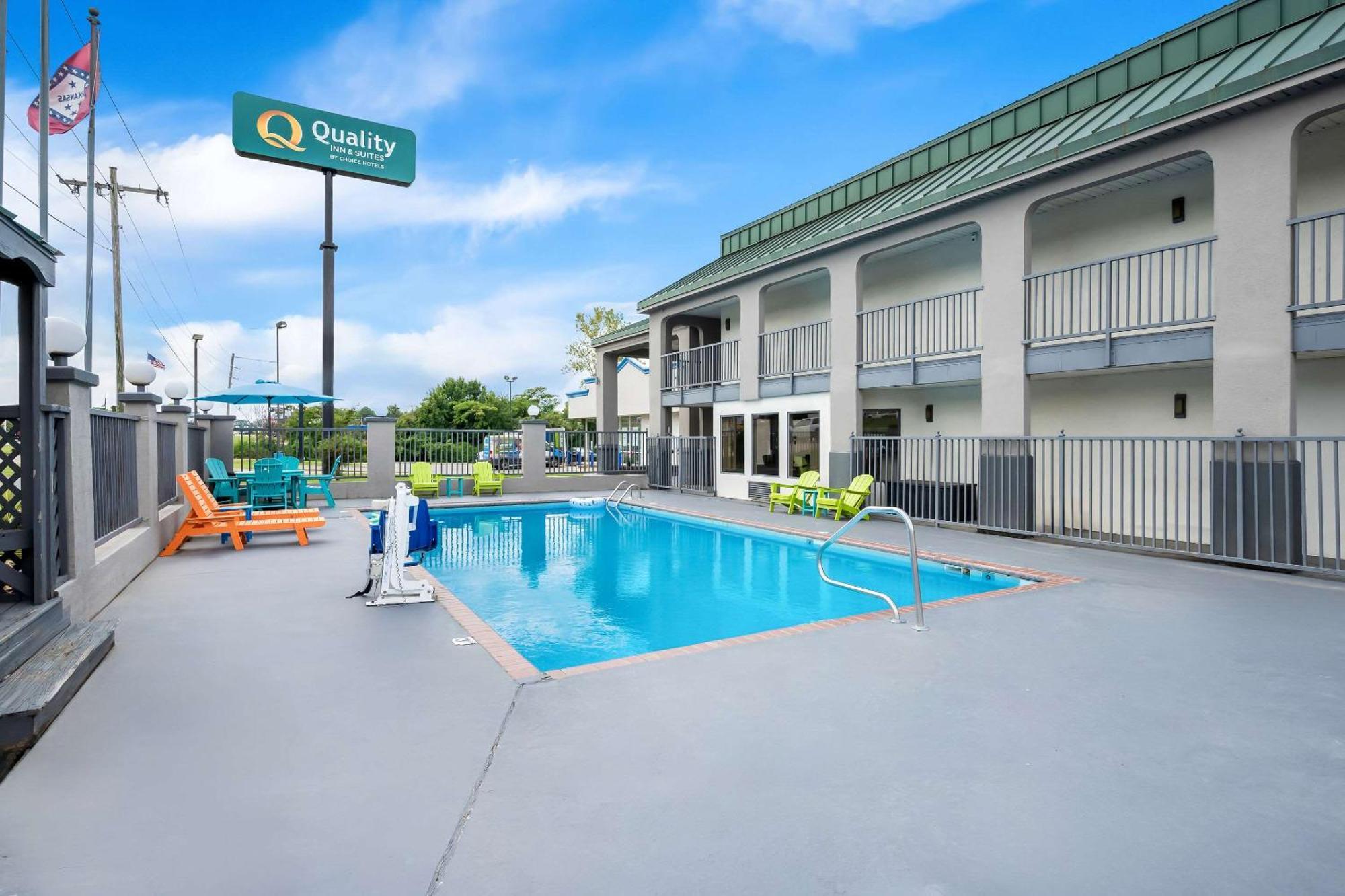 Quality Inn & Suites Monticello Екстериор снимка