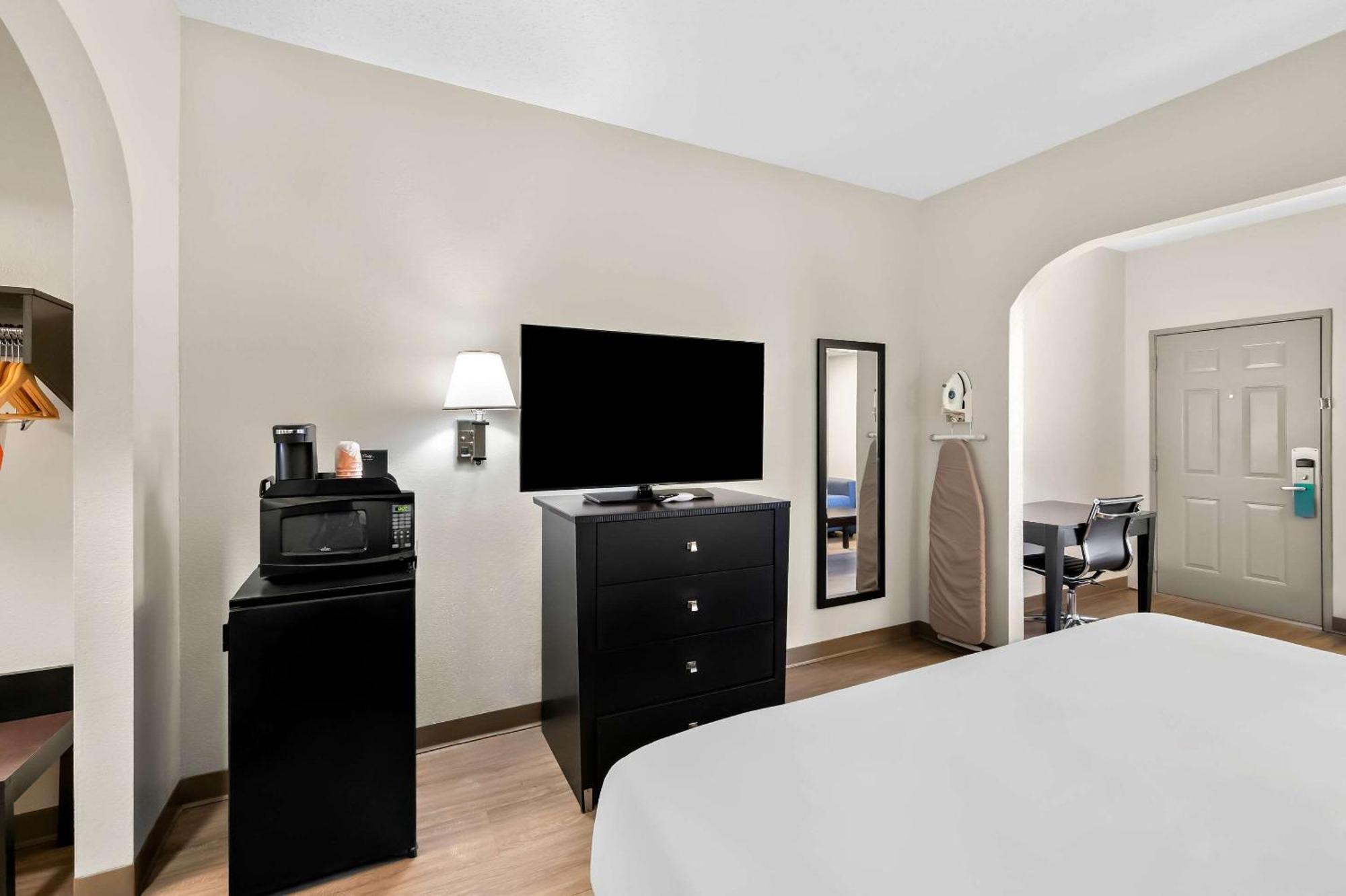 Quality Inn & Suites Monticello Екстериор снимка